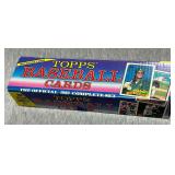 Topps Baseball card 1989 complete set, opened box