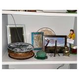 Picture frame, framed photo, figurines, Eiffel tower, framed dollies