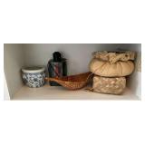 Baskets, flower pot, candle lantern, etc.