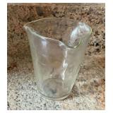 Federal glass measuring cup