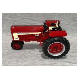 Prestige Farmall 656 die cast tractor