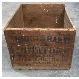 Vintage Robin Brand Potatoes crate