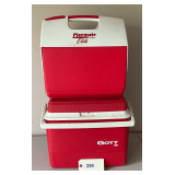 GOTT 16 & igloo Playmate Coolers