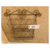 Metal Magazine Rack, 20'X17'