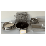 Metal Bakeware & Cooling Racks