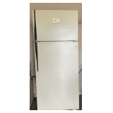 Hotpoint Refrigerator, 67'X28'X28'