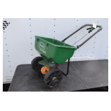 Scotts Speedy Green 3000 Spreader