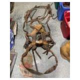 Wood frame pack saddle with harness