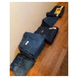 Wrangler Jeans most size 40x32 but new jeans sized 37x32 also