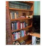 Variety of classic and modern books includes Oliver Twist, Robinson Crusoe, Directory of Congress, Quill yearbooks, fiction & nonfiction, reference books and more