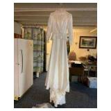 25 year old wedding dress with veil This will be the style again in 2022!!!