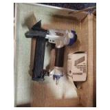 Trusty narrow crown pneumatic stapler