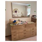 Retro dresser and wall mirror No contents