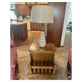 Oak end table w/magazine rack on side and retro table lamp