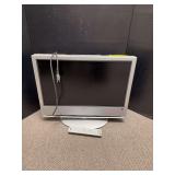Sony 23” flatscreen tv w remote
