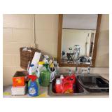 Laundry and cleaning supplies, dish drainer