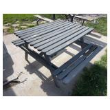 4 foot wooden picnic table