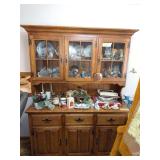 2pc china hutch 19D x 54L x 72H NO CONTENTS