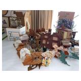Wall shelves, wall decor includes Home Interiors pieces