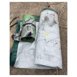 2 tarps