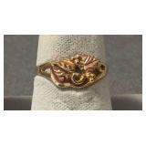 Size 6.5 Black Hills Gold ring Marked 10K