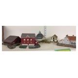 5 miniature cast resin classic barns Ertl