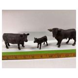 Schleich and or Safari animals as shown