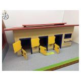 Schleich plywood stable