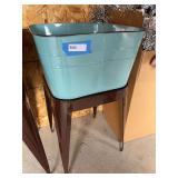 NEW Light weight blue wash stand