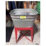 Square rinse tub on stand