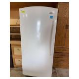 Whirlpool upright Freezer 28D x 30L x 68H