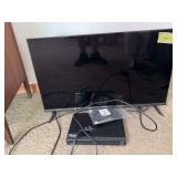 Hisense 32' flat screen TV and Sanyo blu-ray player