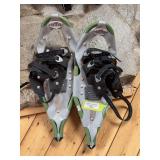 Red feather small size snow shoes