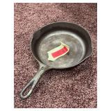 WagnerWare cast iron skillet marked 1056H, 6 on handle