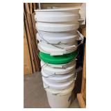 New 5 gallon buckets