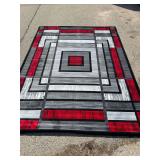Elegance shatter red rug 7’10”x 10’6”