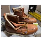 Thorogood leather lace up boots size 11 appear New