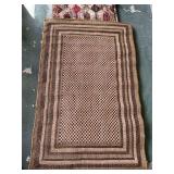 3’3”x5’2” unique loom area rug