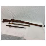 Arasaka Antique Japanese rifle type 99 7.7 mm With extra barrel and bayonette