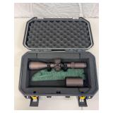 Vortex G04071 Razor HD rifle scope with hard side carrying case