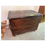 22x32x24H toy box Has been exposed to water