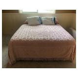 Large split king sized bed - main level, non smoking, clean home!