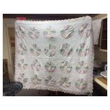 Antique dresden plate quilt