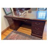 36x72 desk w 5 drawers and glass top