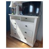 Modern dresser w six drawers 18D x 49L x 45H