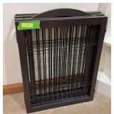 Folding pet gate