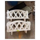 Multi supply plastic white edging fence
