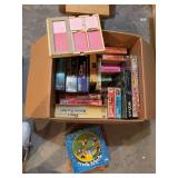 Box of puzzles, Barbie fashion plates