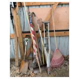 Long handled garden tools