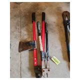 22-in bolt cutters and cable cutter